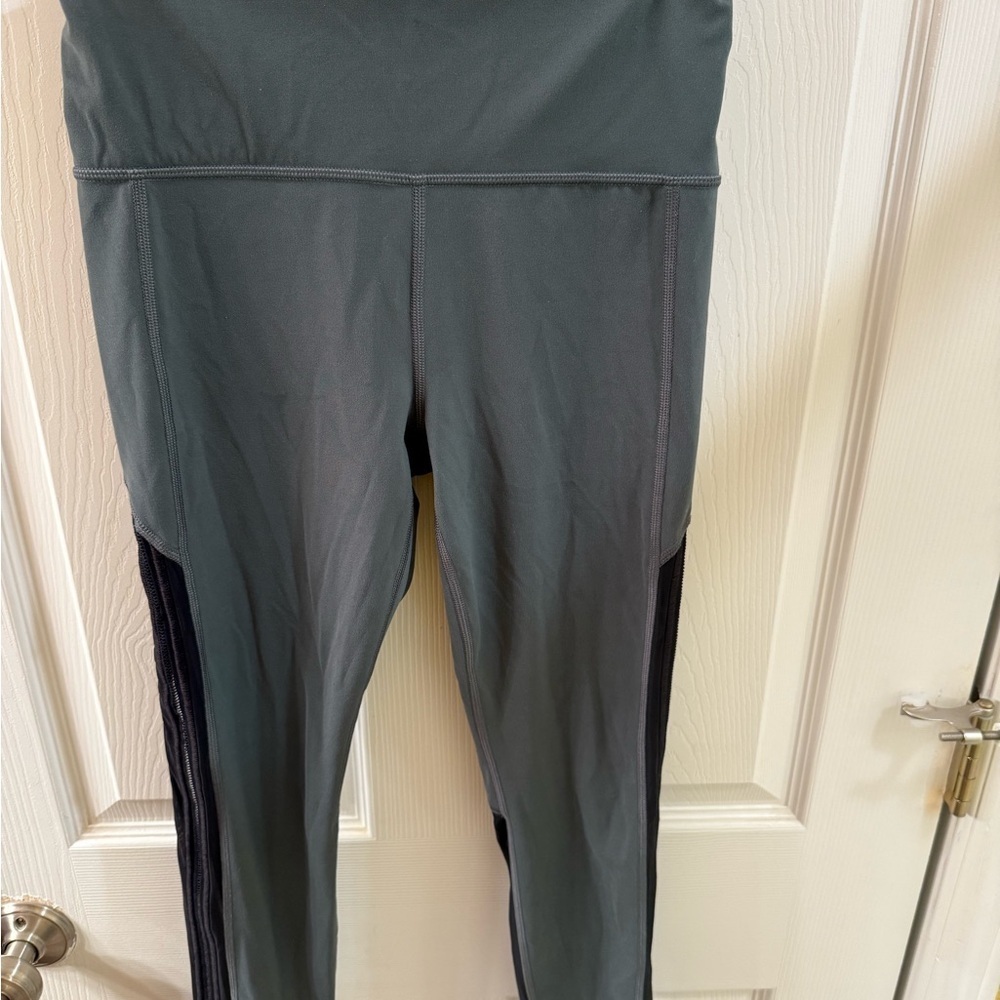 Athleta Charcoal Leggings SHAKTI MESH TIGHT